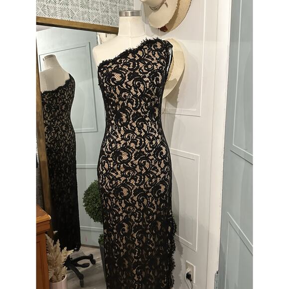 Tadashi Shoji Dress Black Lace Bodycon One Shoulder Size 4 Evening Gown - Picture 9 of 12